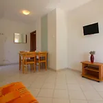 Apartment Iko One